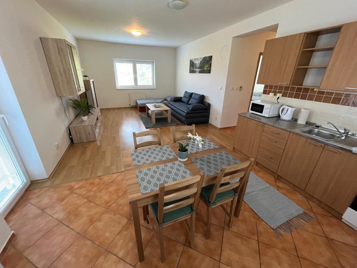 Apartman 92 Biely Kostol ภายนอก รูปภาพ